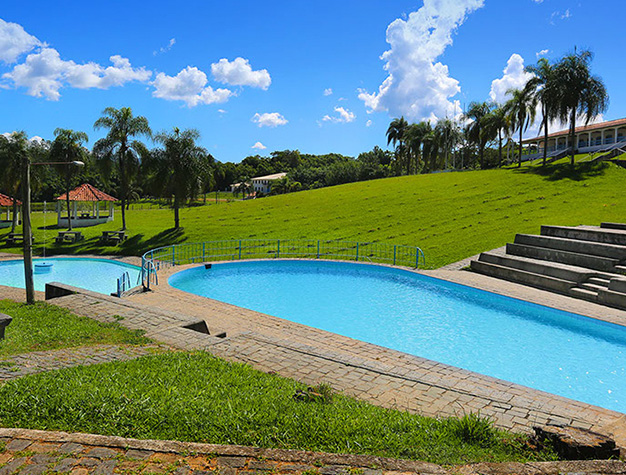 Piscina1